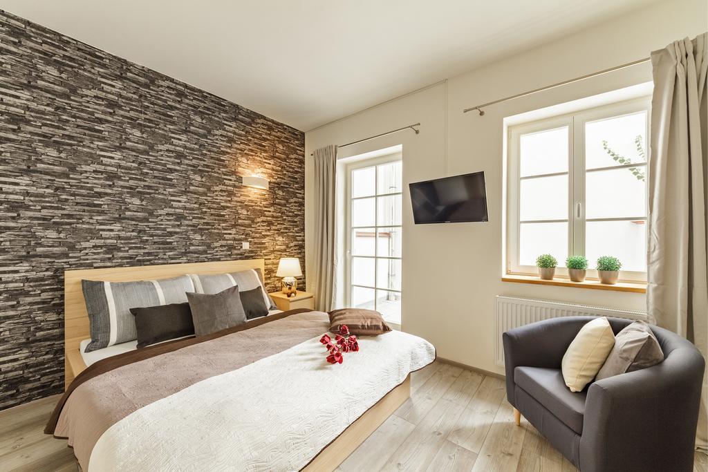 Downtown Royal Apartments Ceske Budejovice Dış mekan fotoğraf