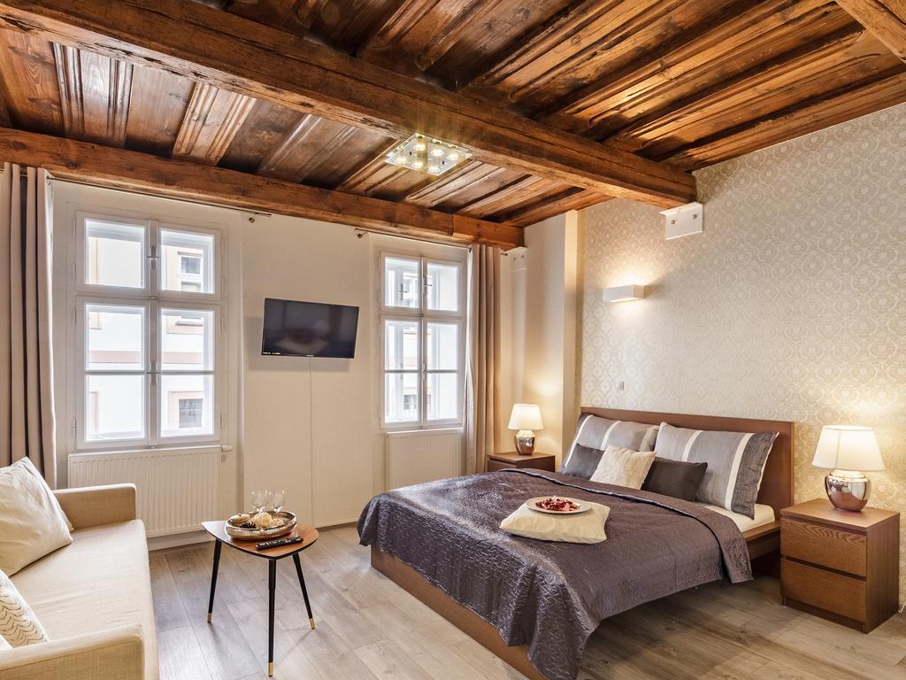 Downtown Royal Apartments Ceske Budejovice Dış mekan fotoğraf