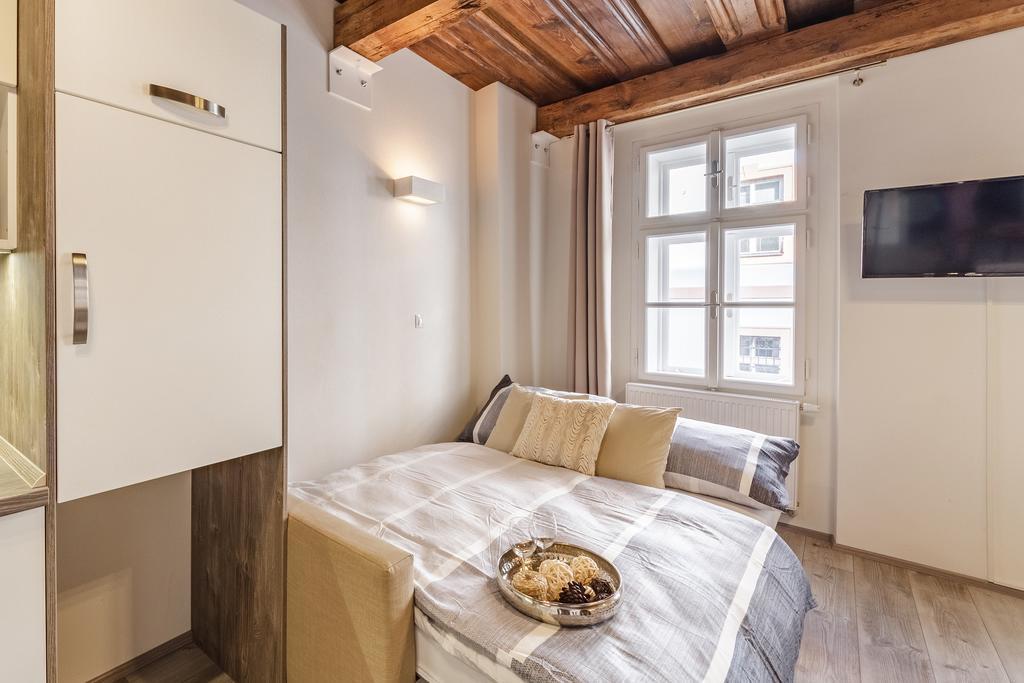 Downtown Royal Apartments Ceske Budejovice Dış mekan fotoğraf