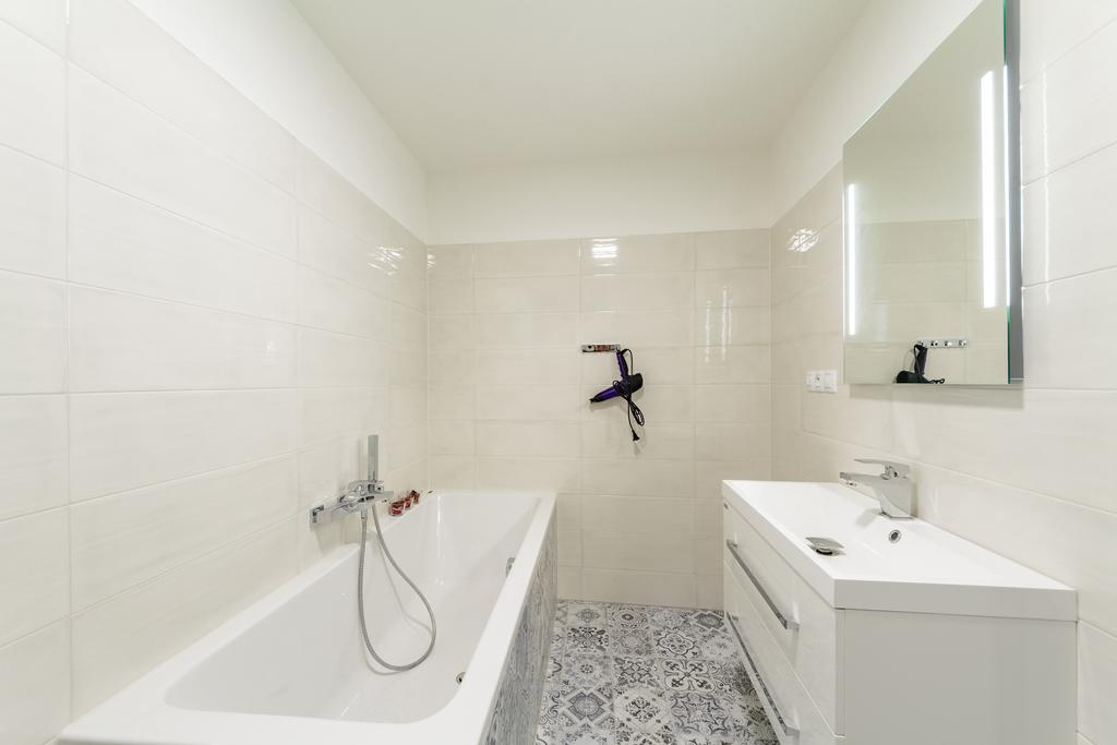 Downtown Royal Apartments Ceske Budejovice Dış mekan fotoğraf